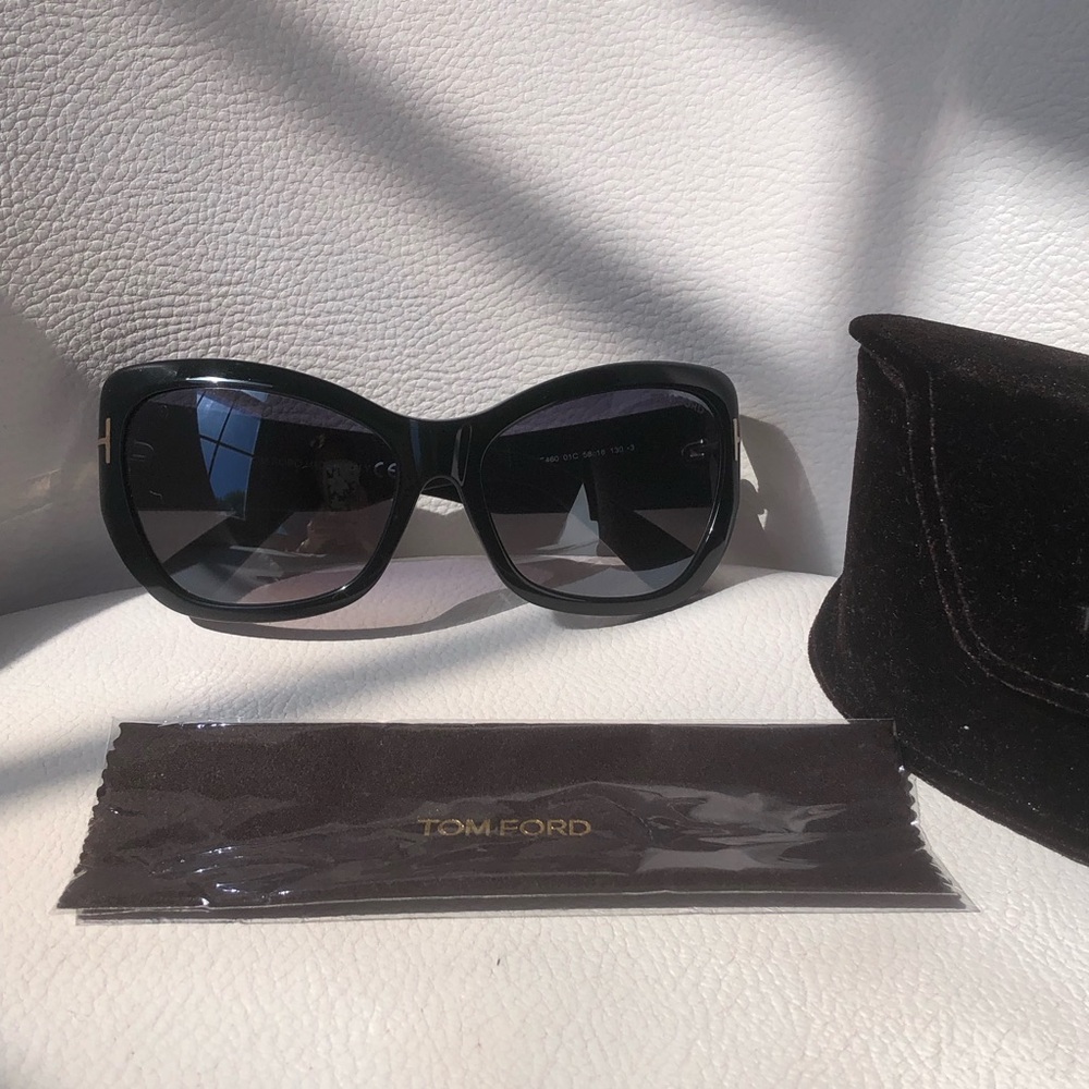 😎💕 Tom Ford sunglasses